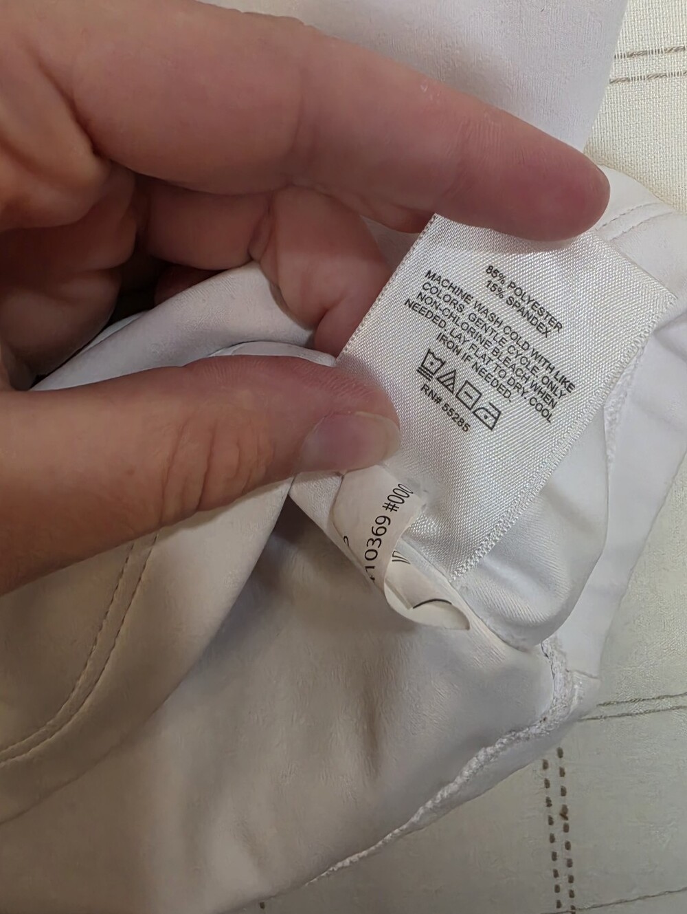 Express Mock Neck Tank - Picture 4 of 6